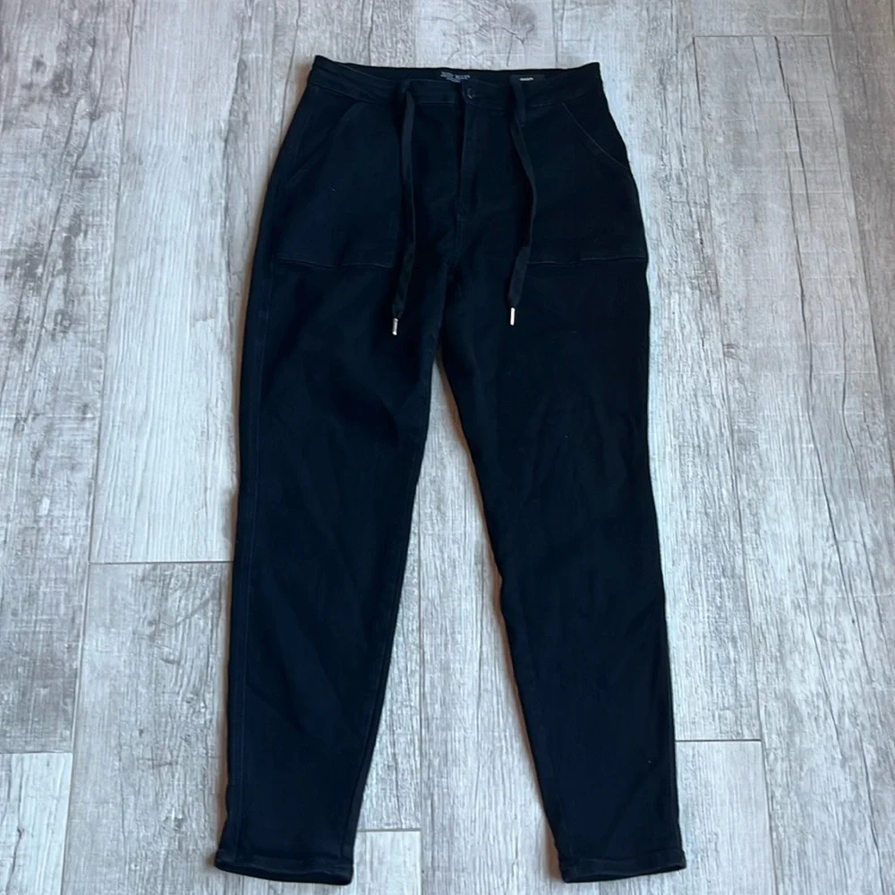 Judy Blue Jet Black Jogger Jeans Size 31 Style JB88700‎